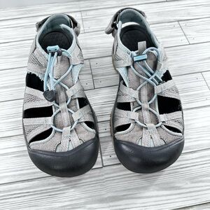 KEEN  Hiking Sandals Women Sz 9 Grey Anti Odor Footbed Waterproof